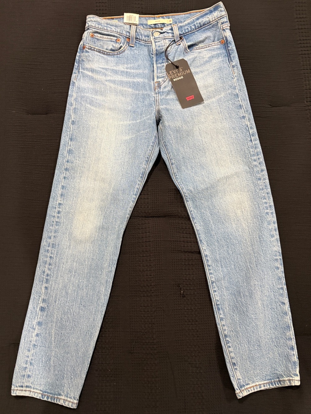 Levi’s Premium Wedgie High Rise Tapered Leg Light Wash Straight Leg Jeans - Picture 1 of 6